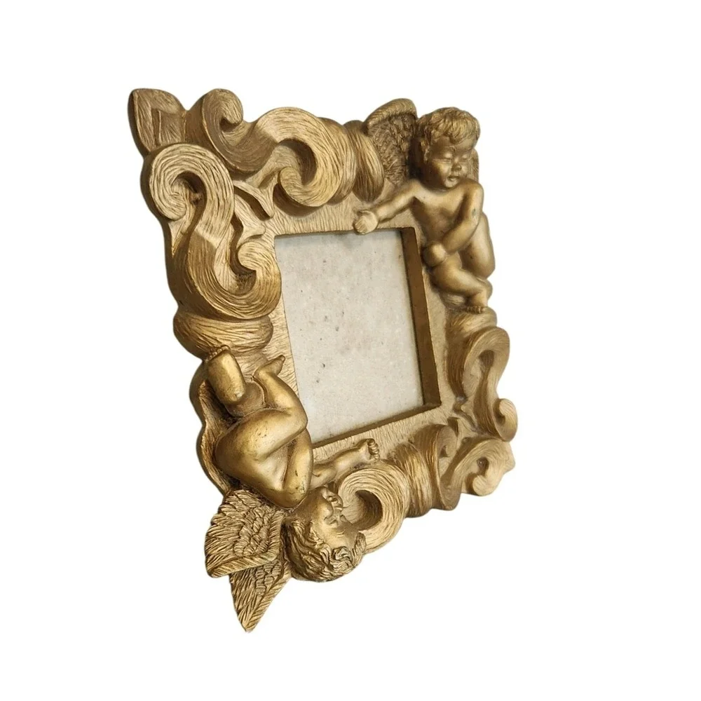 Vintage Victorian Style Picture Photo Frame Taiwan Cupids Angels Cherubs Gold 3D